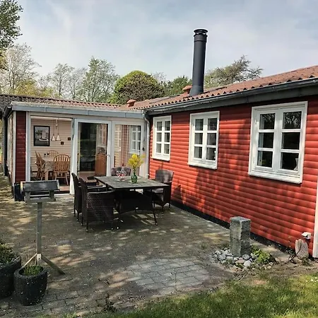 Skon Og Lys Feriebolig Ved Laekker Сasa de vacaciones *